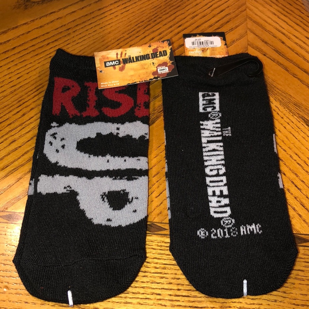 AMC Walking Dead "Rise Up" Socks Nwt's!